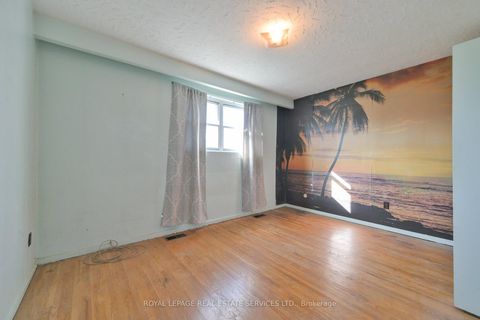 Photo 17 at 18 Torrington Drive, West Deane, Toronto
