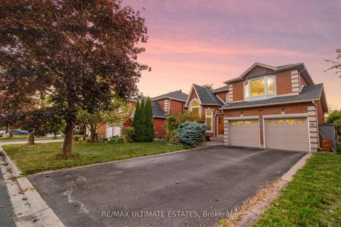 Photo 2 at 90 Hidden Trail Avenue, Mill Pond, Richmond Hill Photo 2 at 90 Hidden Trail Avenue, Mill Pond, Richmond Hill