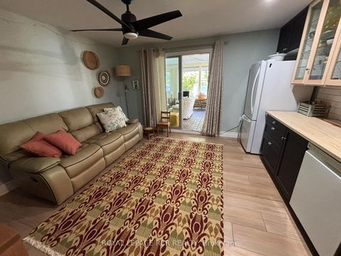 Photo 8 at 1049 Elgin Street, Leslie Valley, Newmarket