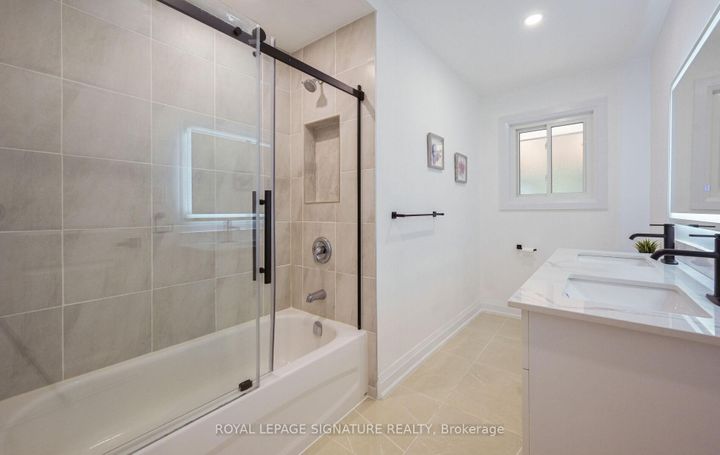 Photo 11 at 262 Barton Street, Stoney Creek, Hamilton