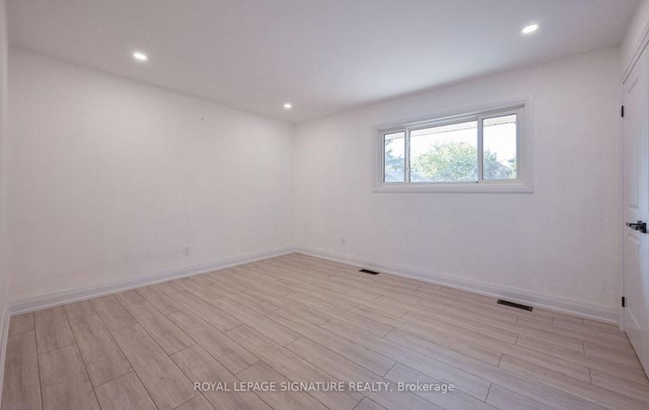 Photo 14 at 262 Barton Street, Stoney Creek, Hamilton
