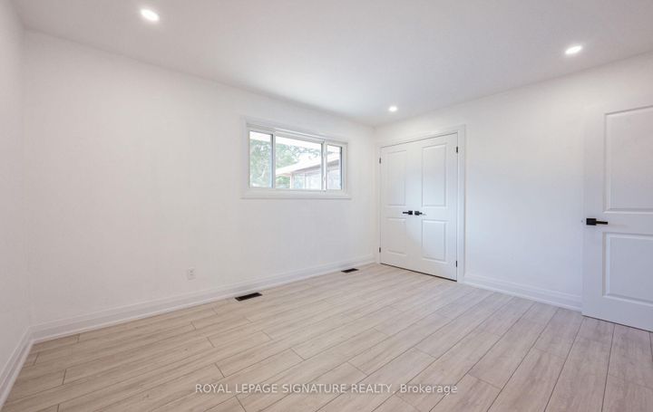 Photo 16 at 262 Barton Street, Stoney Creek, Hamilton