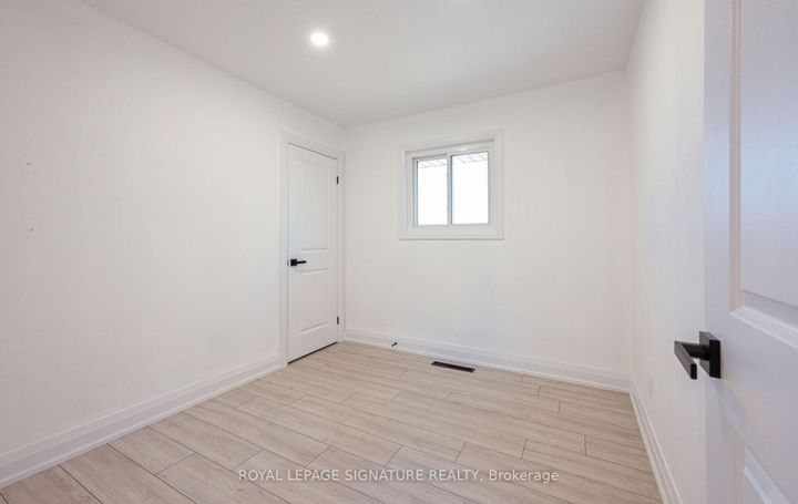 Photo 21 at 262 Barton Street, Stoney Creek, Hamilton