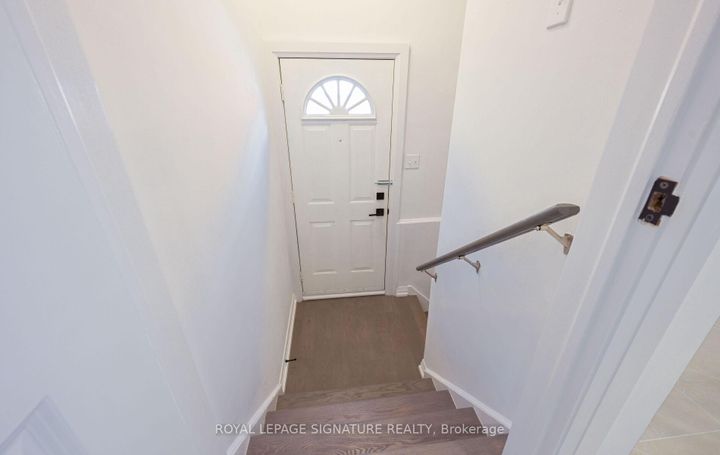 Photo 23 at 262 Barton Street, Stoney Creek, Hamilton