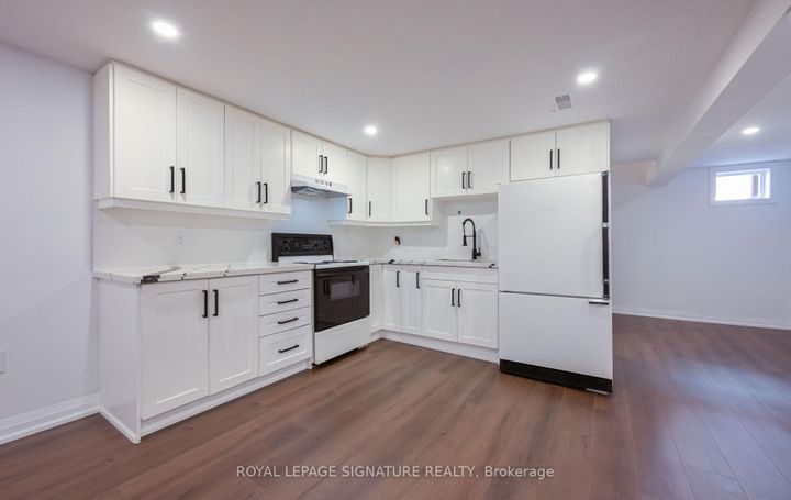 Photo 30 at 262 Barton Street, Stoney Creek, Hamilton