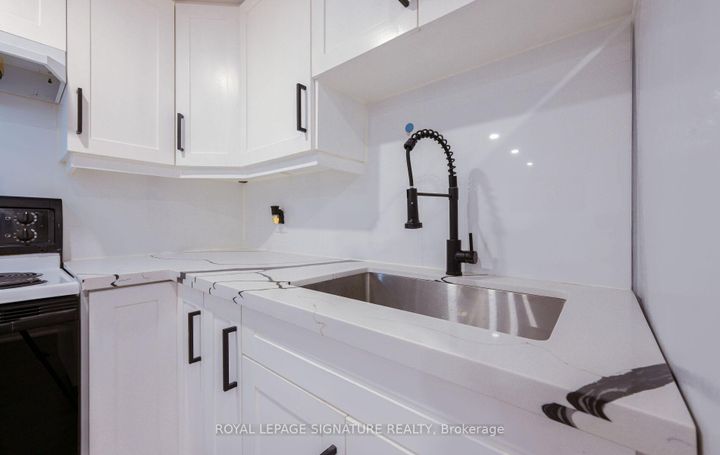 Photo 31 at 262 Barton Street, Stoney Creek, Hamilton