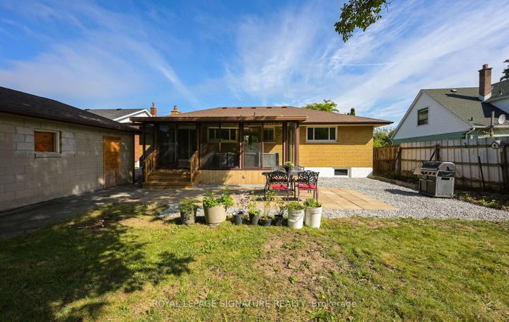 Photo 39 at 262 Barton Street, Stoney Creek, Hamilton