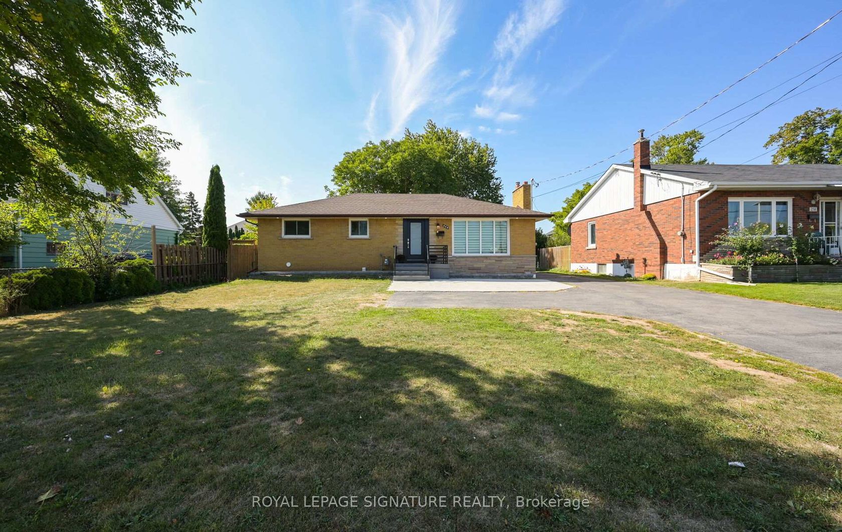 262 Barton Street, Stoney Creek, Hamilton 2