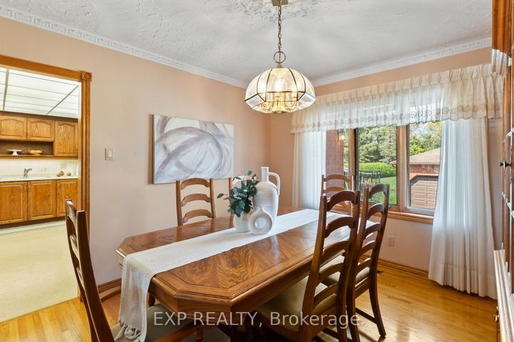 Photo 10 at 592 Taunton Road W, Northwood, Oshawa