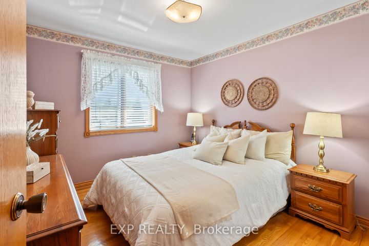 Photo 24 at 592 Taunton Road W, Northwood, Oshawa
