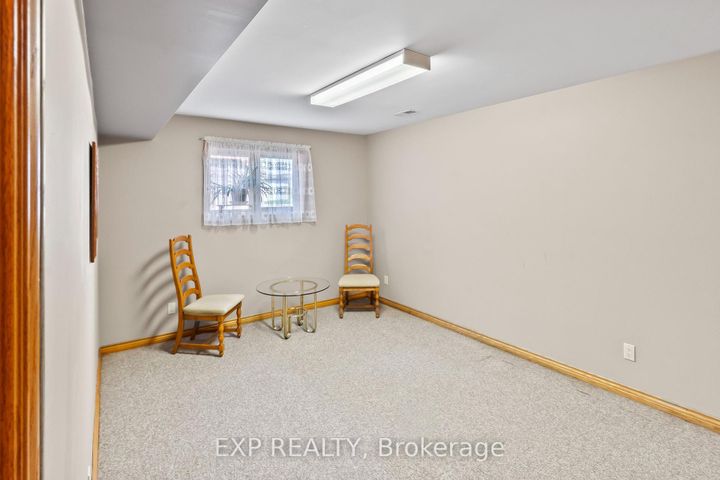 Photo 31 at 592 Taunton Road W, Northwood, Oshawa