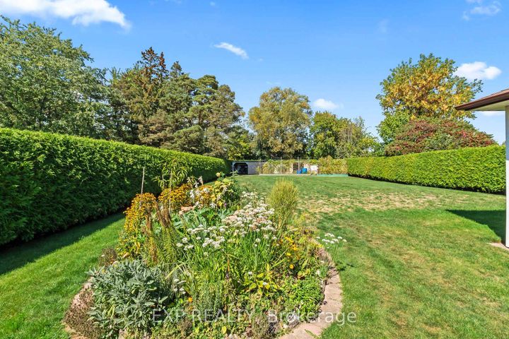 Photo 45 at 592 Taunton Road W, Northwood, Oshawa
