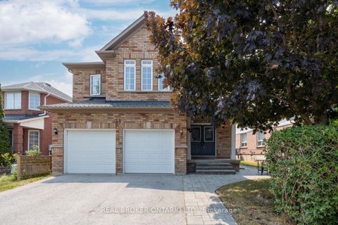 Photo 1 at 36 West Side Drive, Bowmanville, Clarington