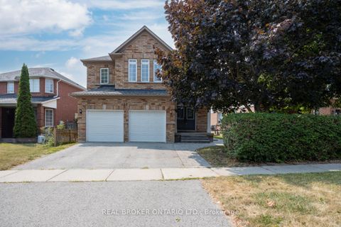 Photo 2 at 36 West Side Drive, Bowmanville, Clarington