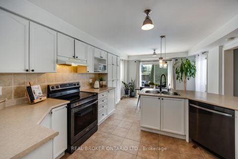 Photo 12 at 36 West Side Drive, Bowmanville, Clarington