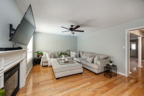 Photo 19 at 36 West Side Drive, Bowmanville, Clarington