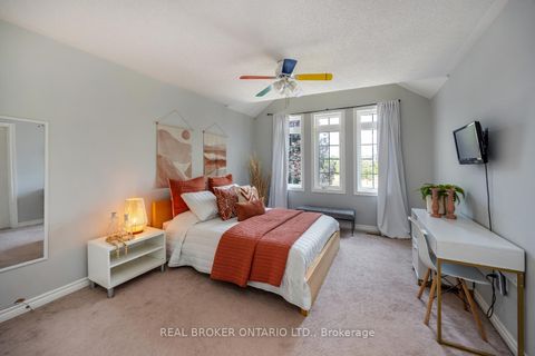 Photo 27 at 36 West Side Drive, Bowmanville, Clarington