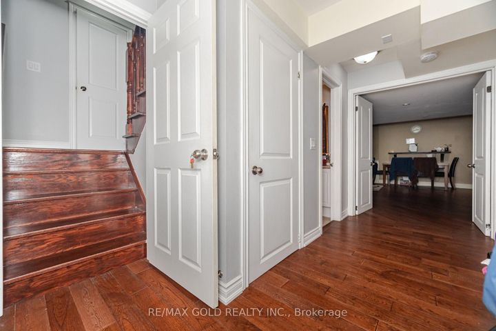 Photo 21 at 32 Eaglesprings Crescent, Bram East, Brampton
