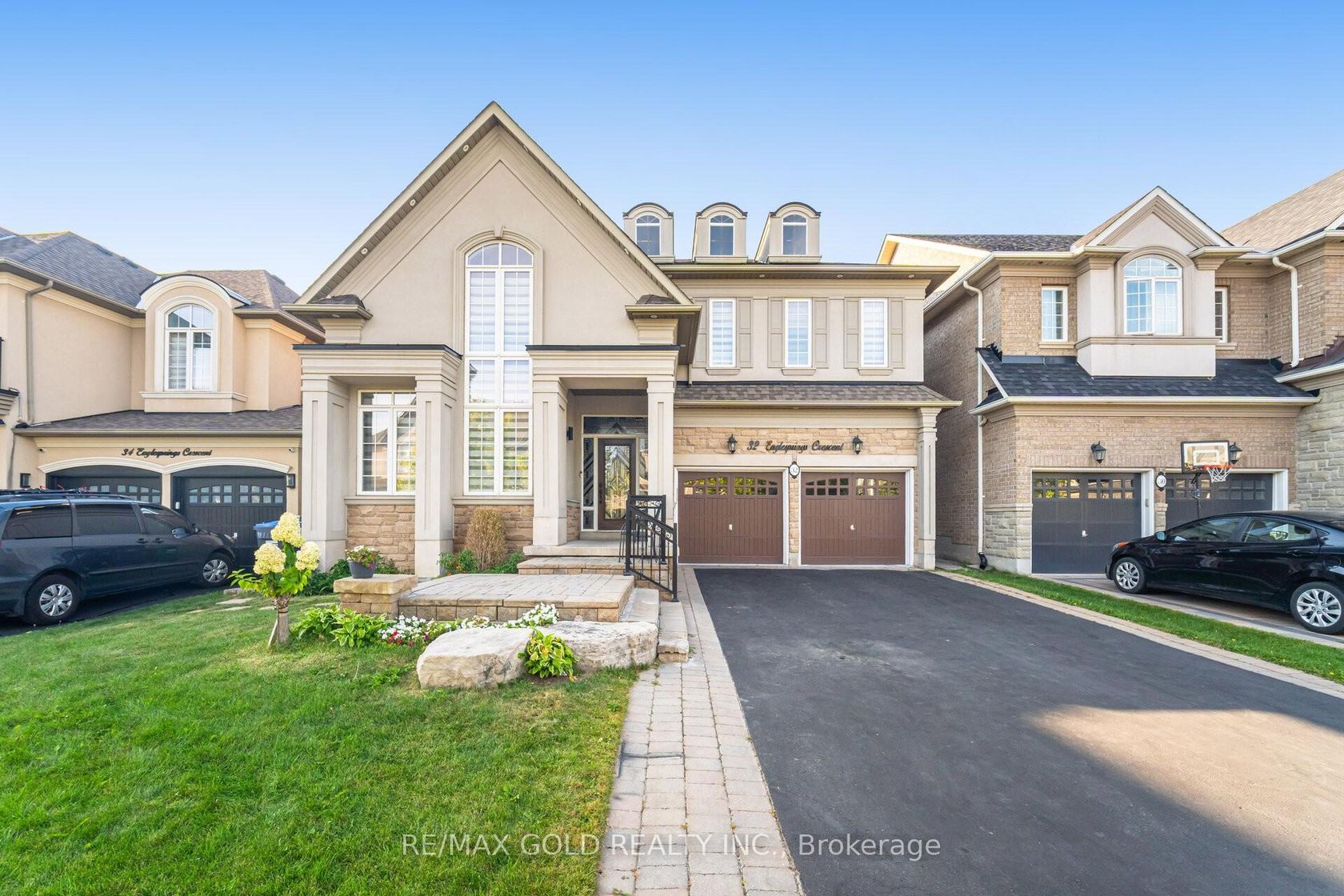 32 Eaglesprings Crescent, Bram East, Brampton 2