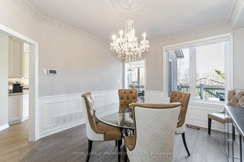 Photo 19 at 60 Julia Valentina Avenue, Sonoma Heights, Vaughan