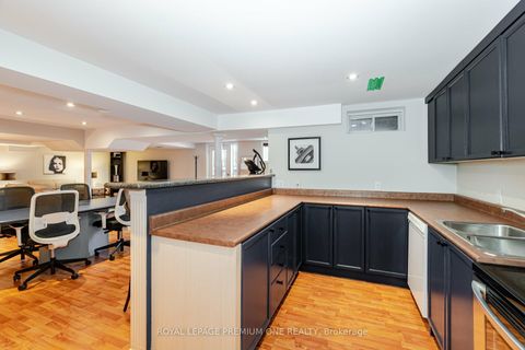 Photo 44 at 60 Julia Valentina Avenue, Sonoma Heights, Vaughan