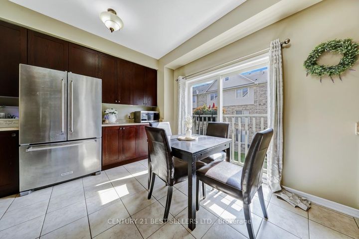 Photo 18 at 52 - 6625 Falconer Drive, Streetsville, Mississauga