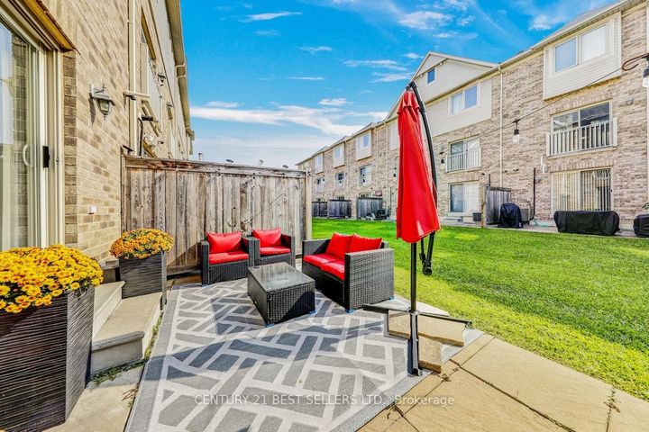 Photo 25 at 52 - 6625 Falconer Drive, Streetsville, Mississauga