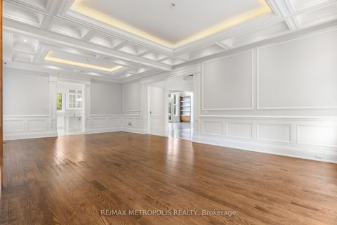 Photo 10 at 2 Poplar Drive, Oak Ridges, Richmond Hill