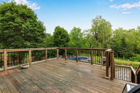 Photo 21 at 2 Poplar Drive, Oak Ridges, Richmond Hill