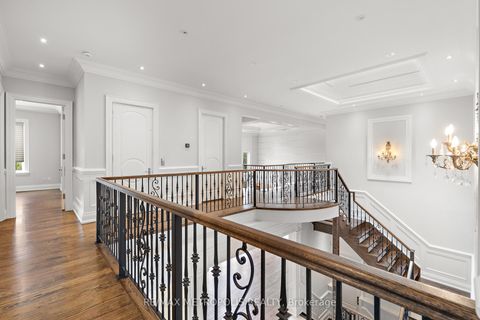 Photo 22 at 2 Poplar Drive, Oak Ridges, Richmond Hill