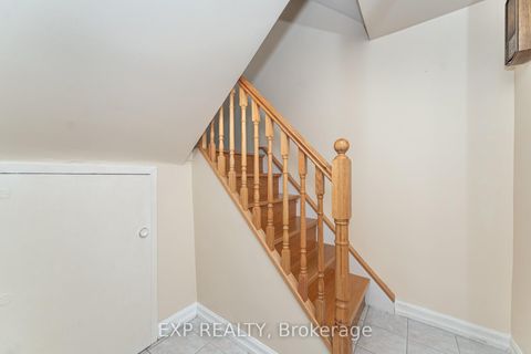 Photo 25 at 35 Clairton Crescent, Smythe, Toronto