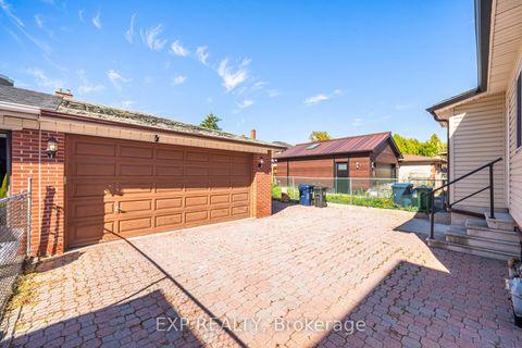 Photo 43 at 35 Clairton Crescent, Smythe, Toronto
