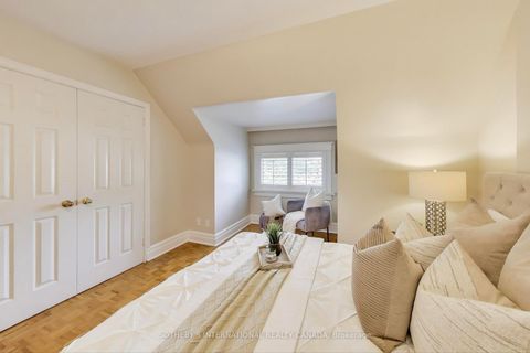 Photo 28 at 159 Glenmount Park Road, Danforth, Toronto