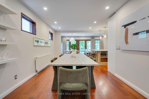 Photo 6 at 16 Inglewood Drive, Moore Park, Toronto