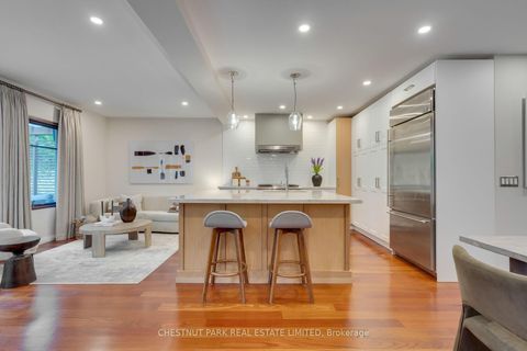Photo 8 at 16 Inglewood Drive, Moore Park, Toronto