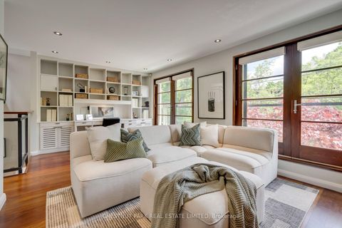 Photo 19 at 16 Inglewood Drive, Moore Park, Toronto