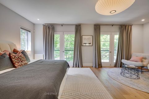 Photo 23 at 16 Inglewood Drive, Moore Park, Toronto