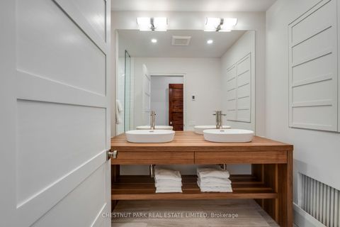 Photo 27 at 16 Inglewood Drive, Moore Park, Toronto
