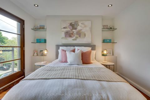 Photo 30 at 16 Inglewood Drive, Moore Park, Toronto