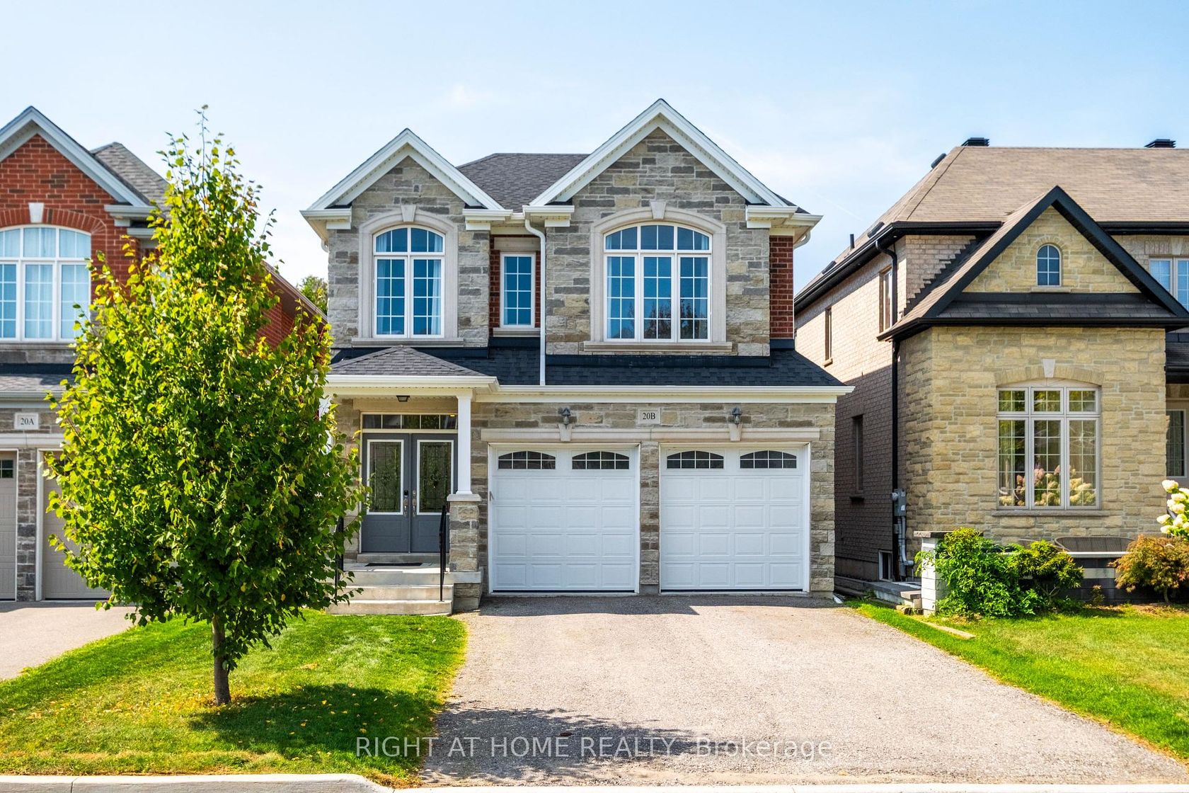 20b Leafield Street, L'Amoreaux, Toronto 