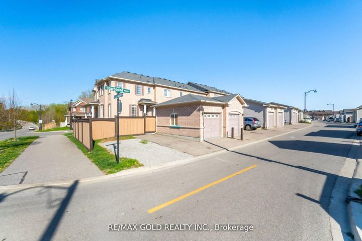 Photo 5 at 2494 Earl Grey Avenue, Duffin Heights, Pickering