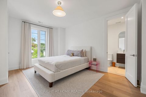 Photo 34 at 59 Verwood Avenue, Clanton Park, Toronto
