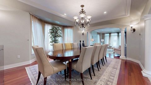 Photo 9 at 230 Flamingo Road, Uplands, Vaughan
