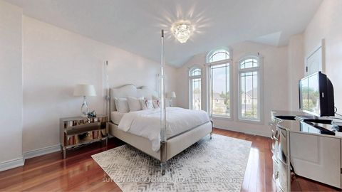 Photo 19 at 230 Flamingo Road, Uplands, Vaughan