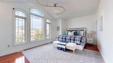 Photo 23 at 230 Flamingo Road, Uplands, Vaughan