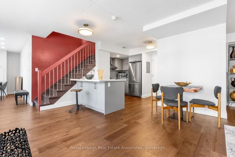 Photo 1 at 826 - 1029 King Street W, Niagara, Toronto