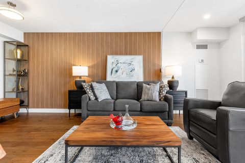 Photo 4 at 826 - 1029 King Street W, Niagara, Toronto