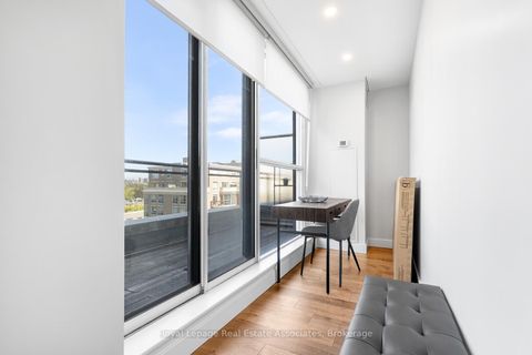 Photo 12 at 826 - 1029 King Street W, Niagara, Toronto