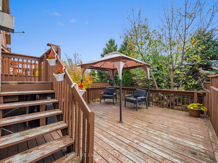 Photo 19 at 14 Corvette Court, Fletcher's Meadow, Brampton