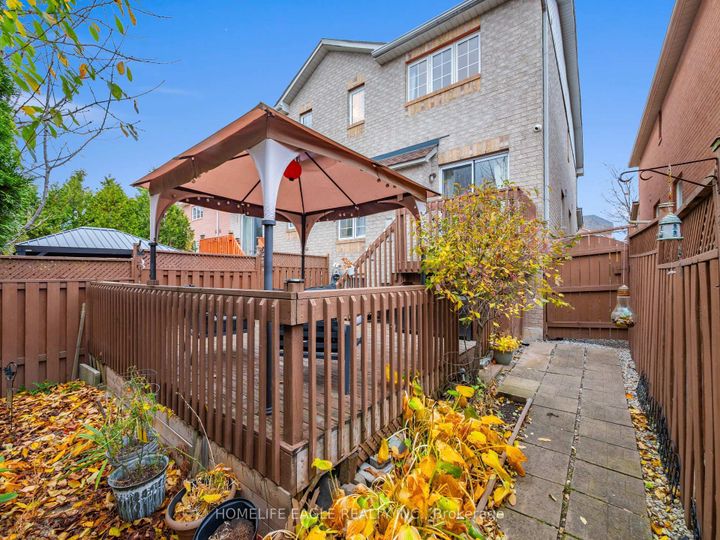 Photo 21 at 14 Corvette Court, Fletcher's Meadow, Brampton